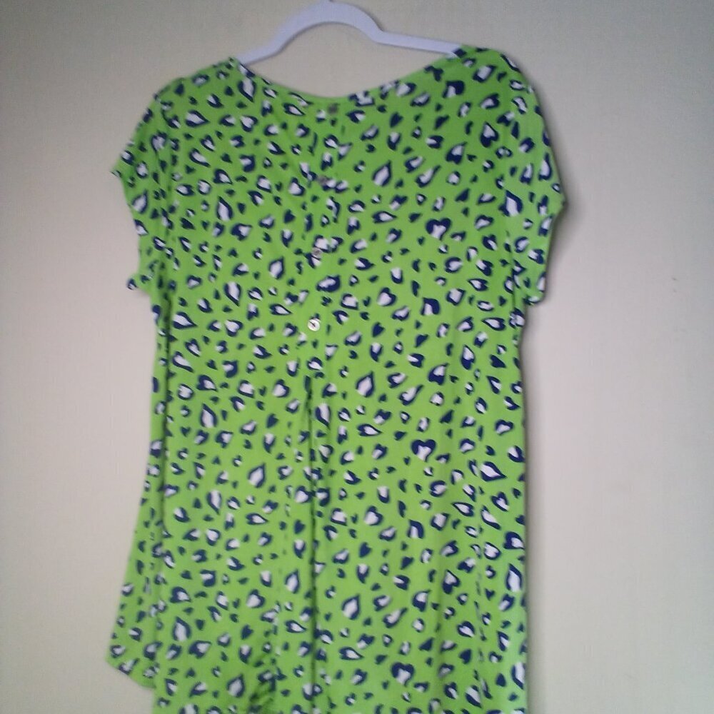 N Touch Blouse M Lot of 3 Short Sleeve Soft Stretch Pattern Yellow Red Green - Picture 5 of 12
